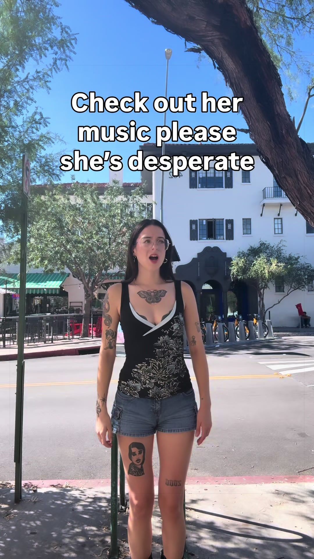 @Rae.L