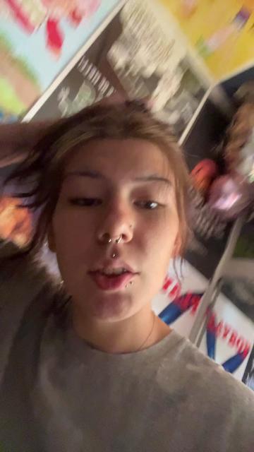 @🧟♀️