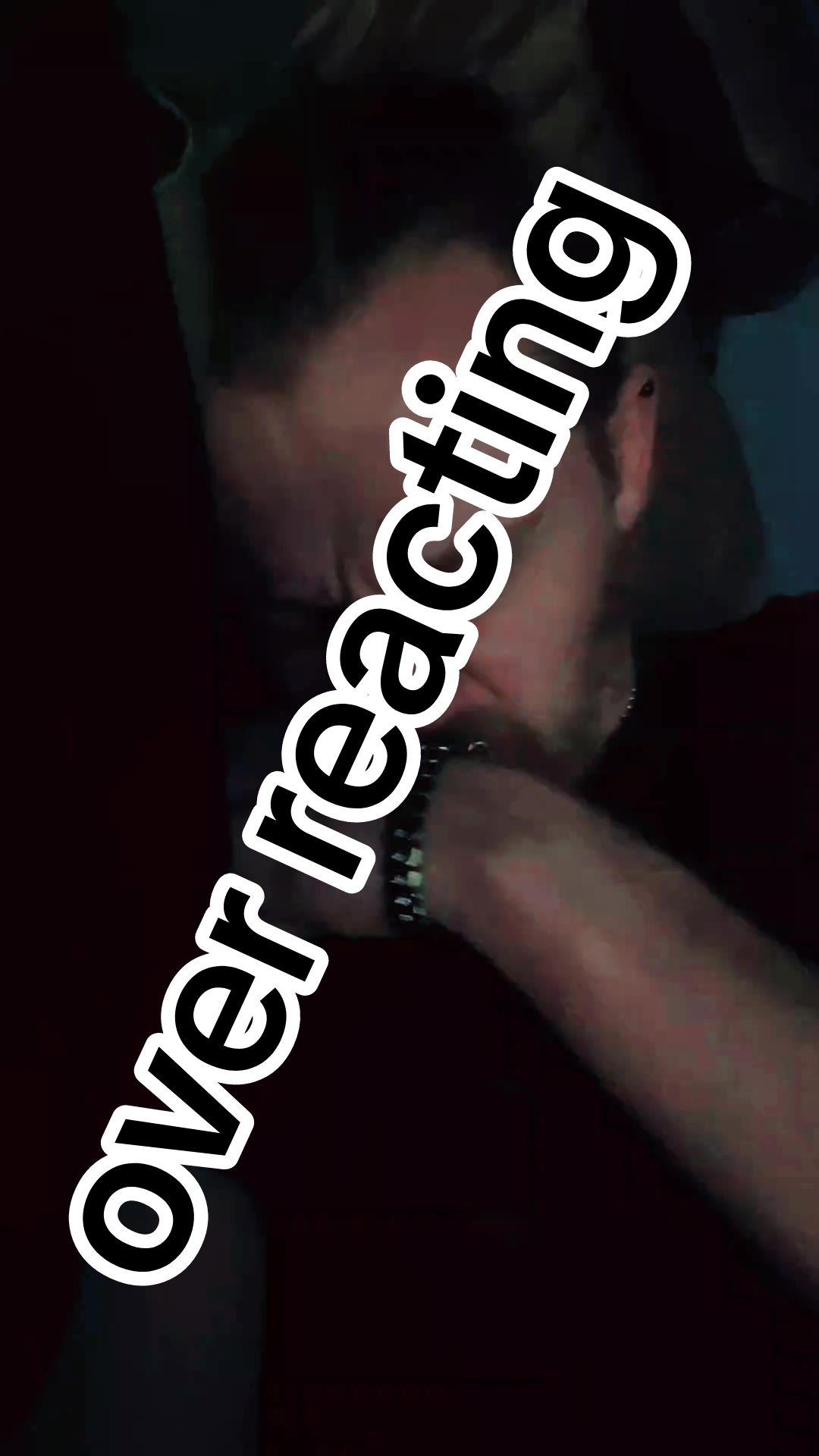 @RobbieDubbz