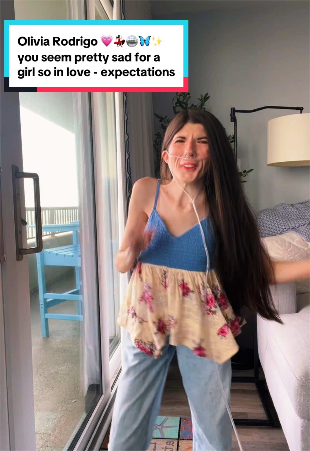 @Julia Eleni