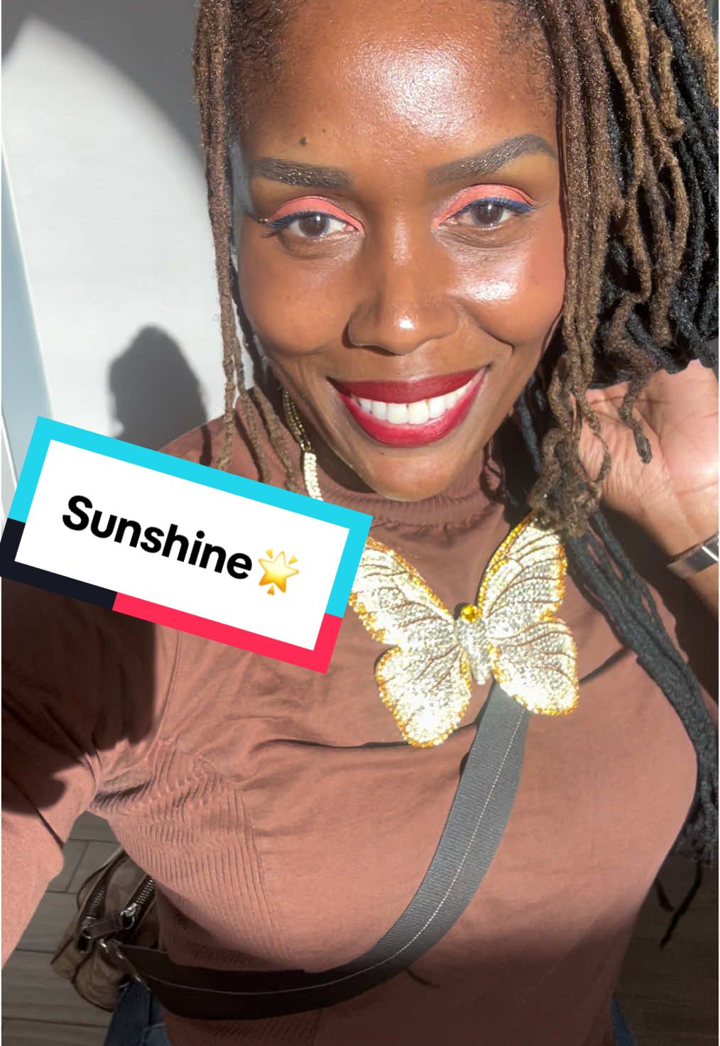 @Leeshmahogany