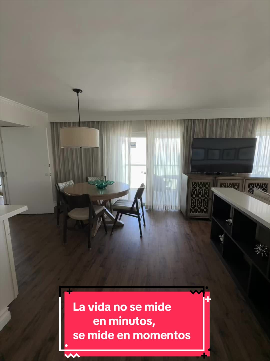 @César Godoy