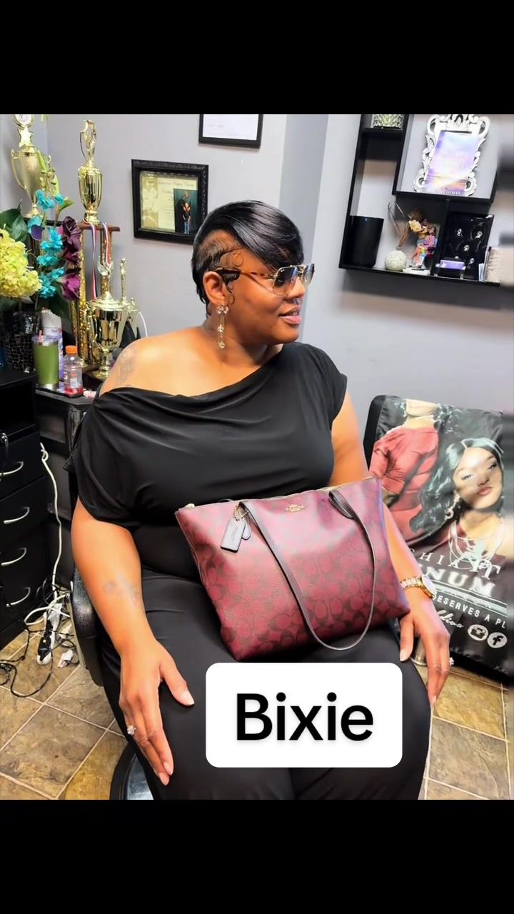 @demeshia_stylist