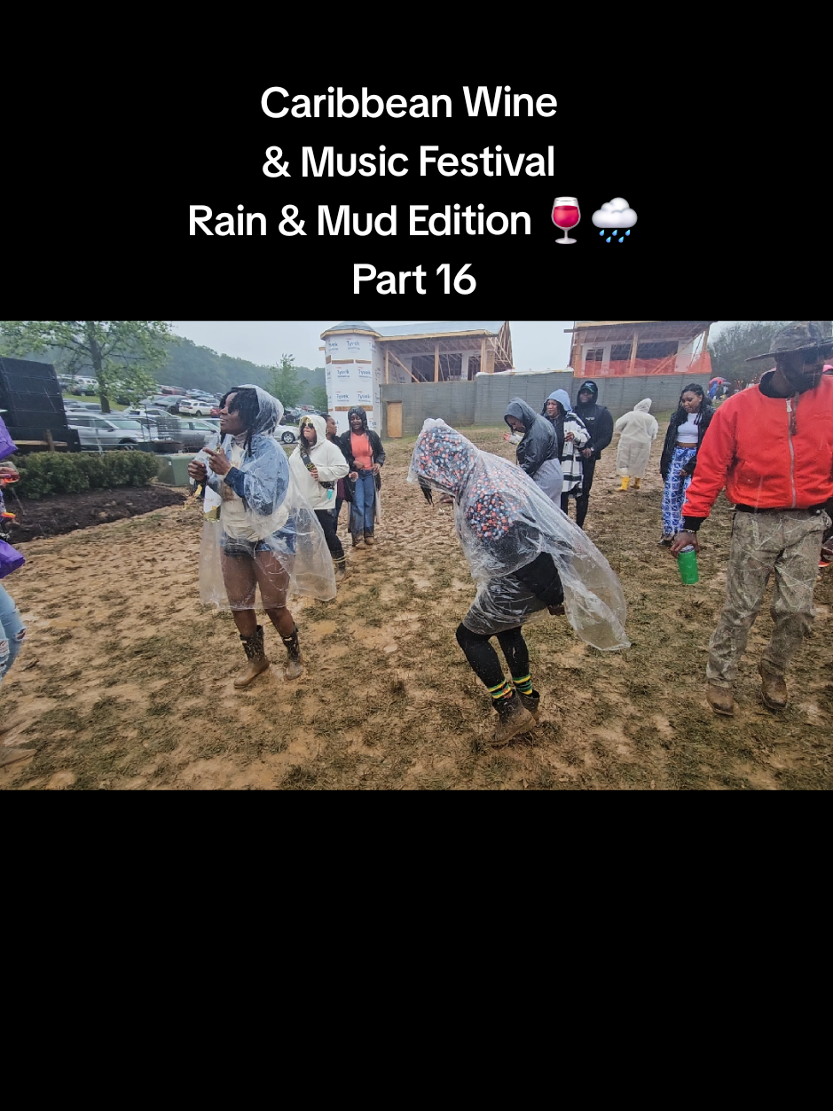 @Royale Women Treks