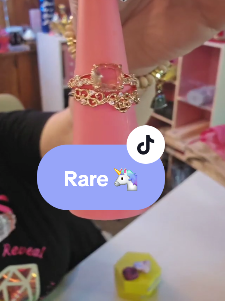 @BoyMomFizzySunrise 💞