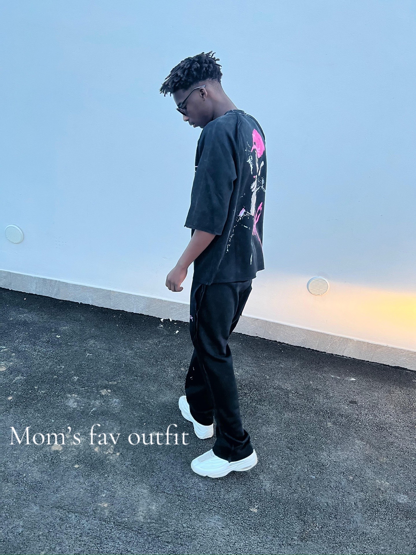 @Momo