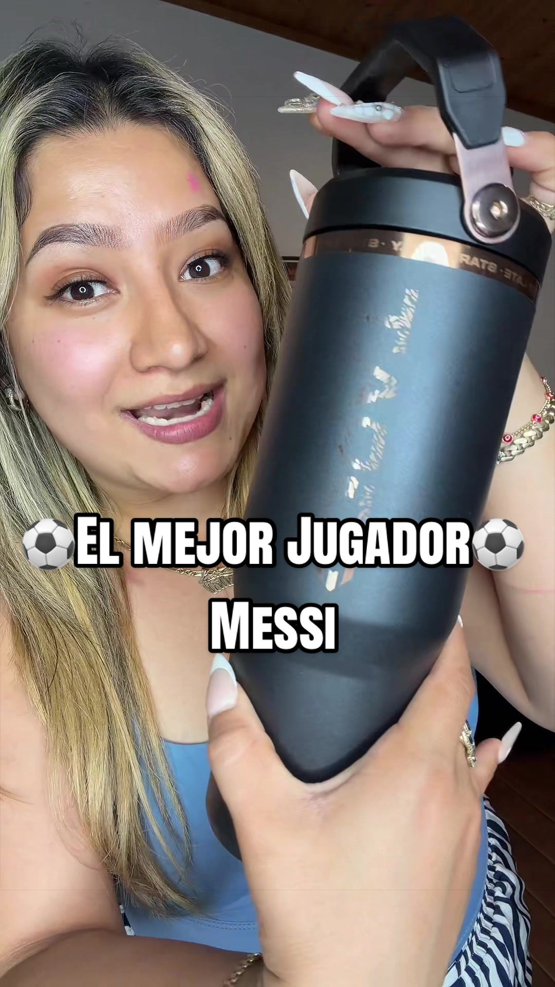 @lupithazzepeda