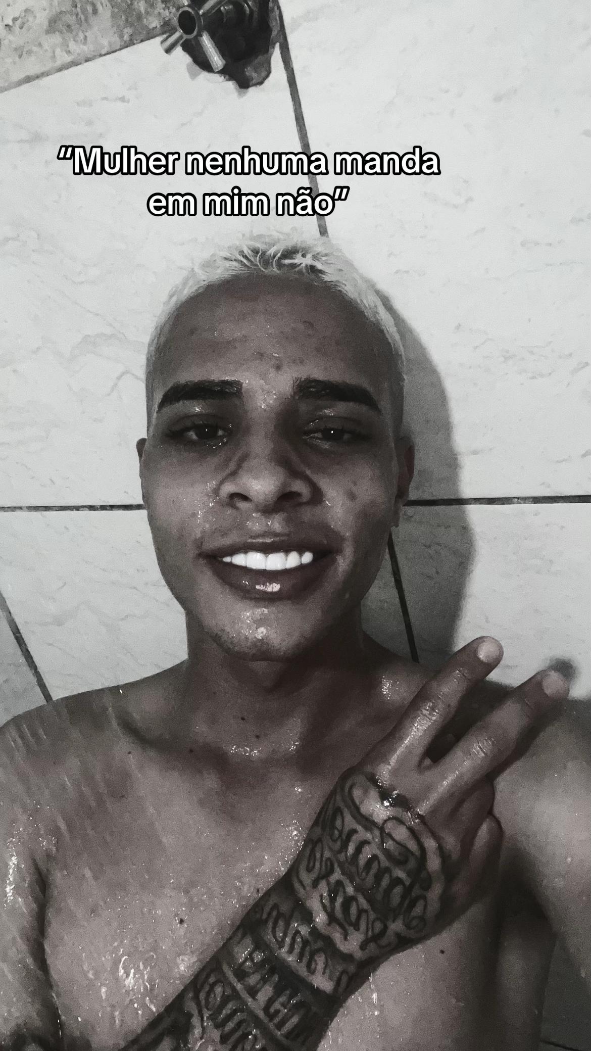 @Filho da dona Claudia