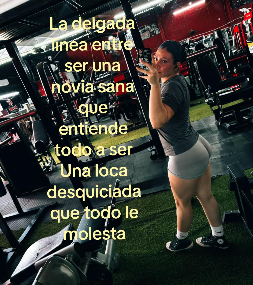@Paola🫦