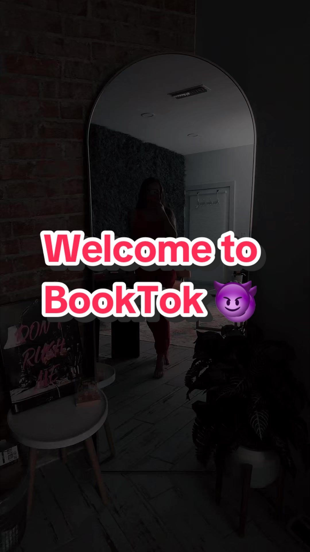 @Sydney After Dark | BookTok 🖤