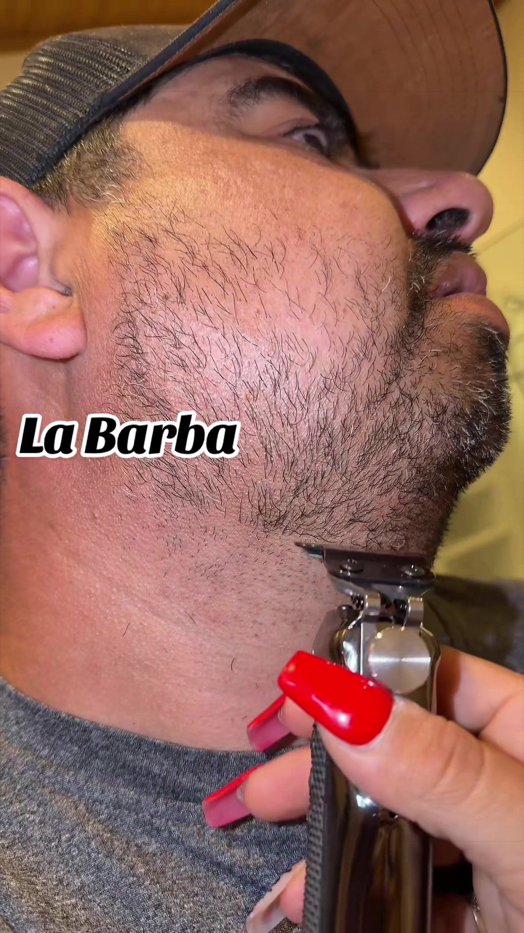 @lupithazzepeda
