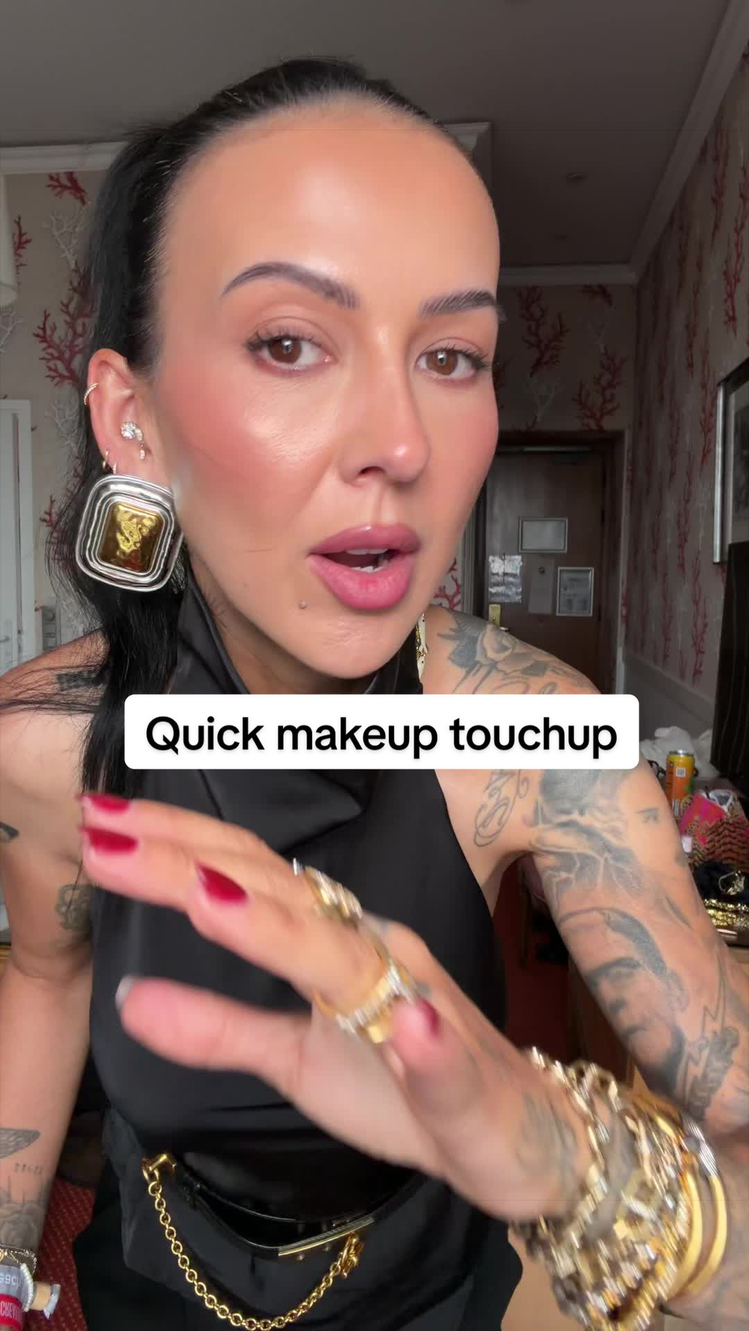 @Nikki La Rose