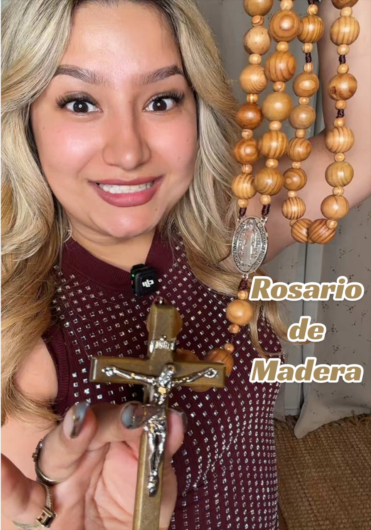 @lupithazzepeda