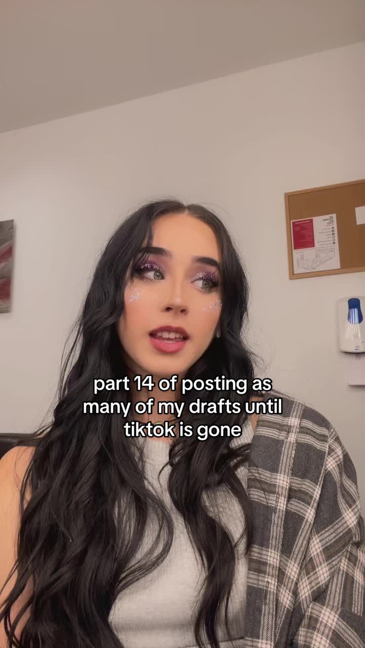@lauren ren&eacute;e 🖤