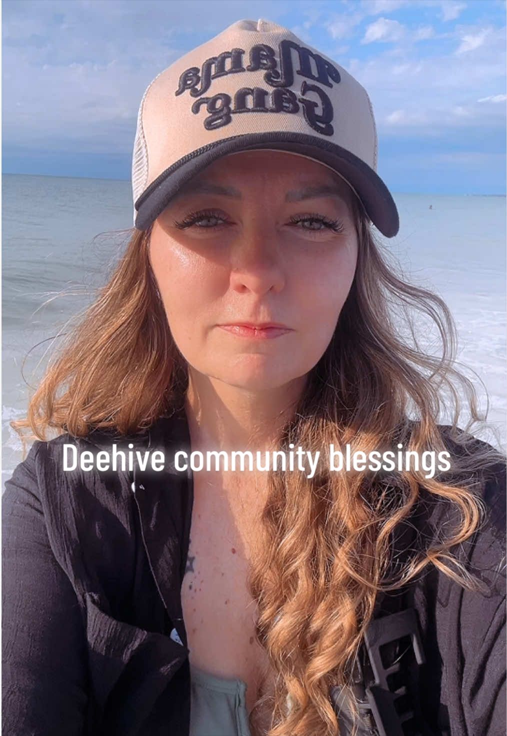 @DeeHive🖤| Relatable Lifestyle
