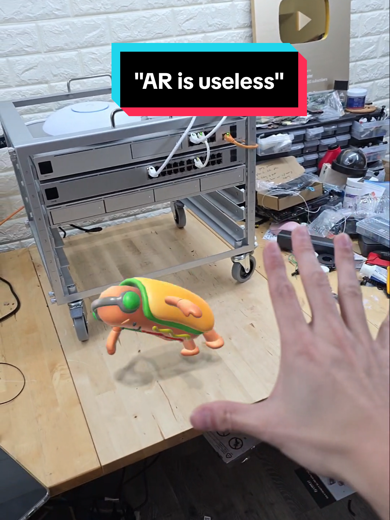 @mryeester