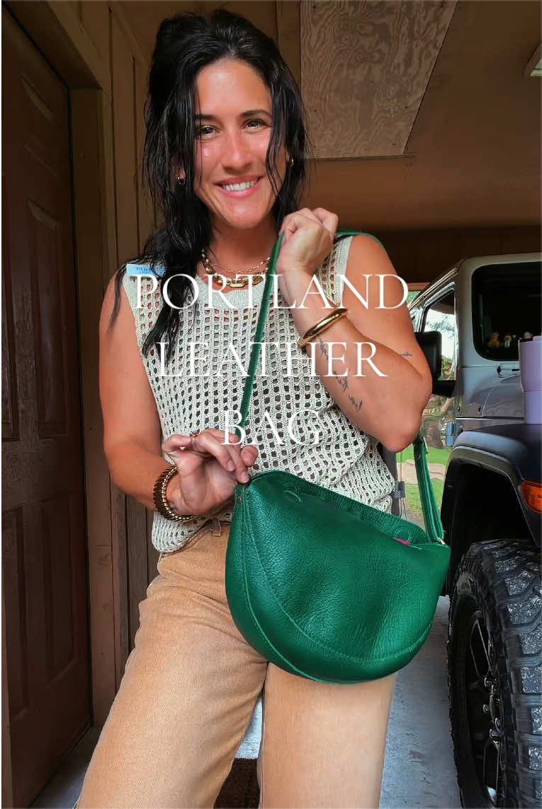 @H A L E Y | Bio Mom