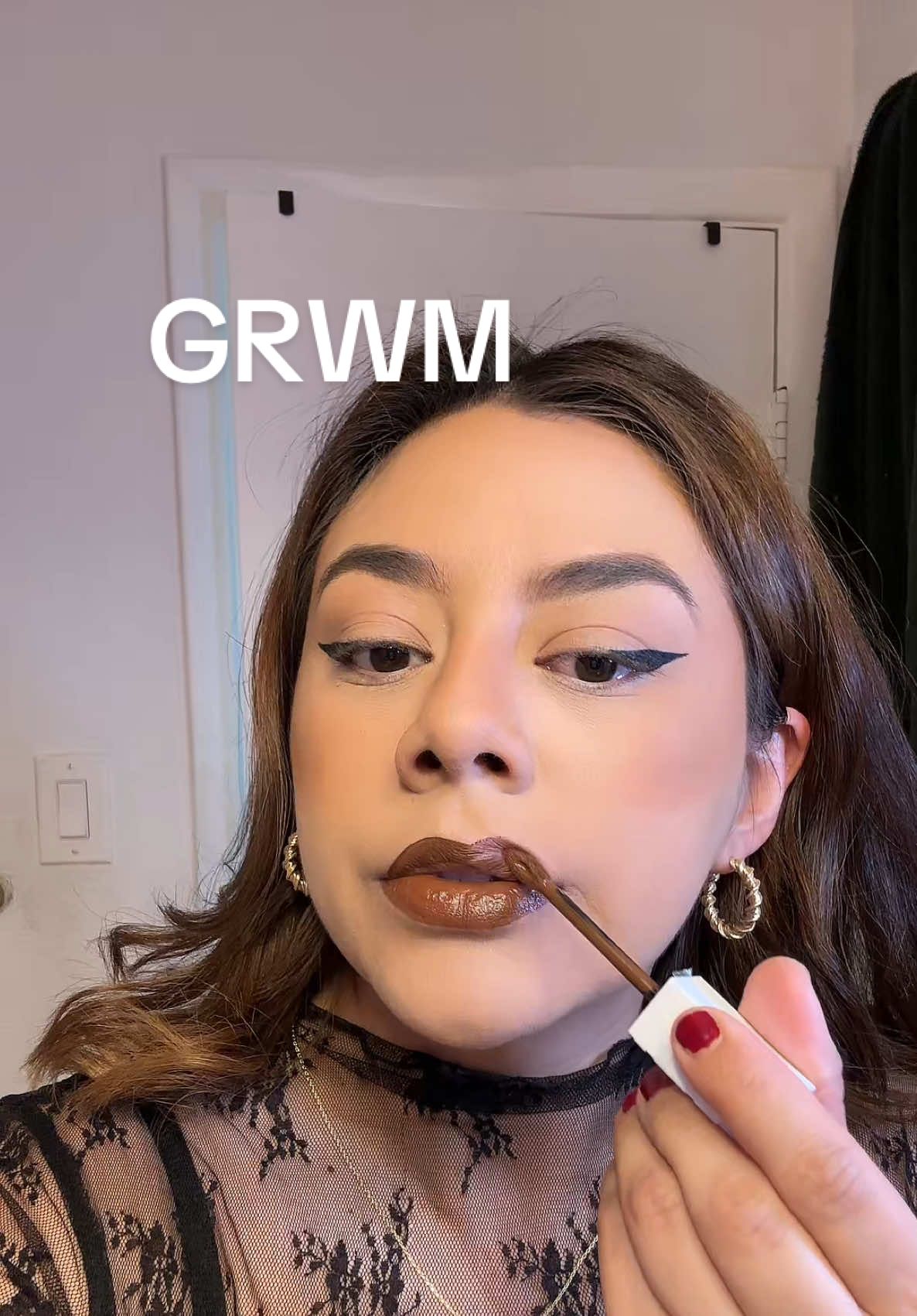 @𝙎𝘾𝘼𝙍𝙇𝙀𝙏𝙏