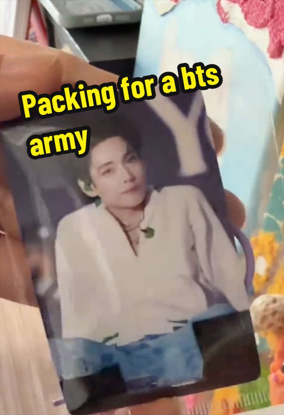 @MiVivi K-pop Merch