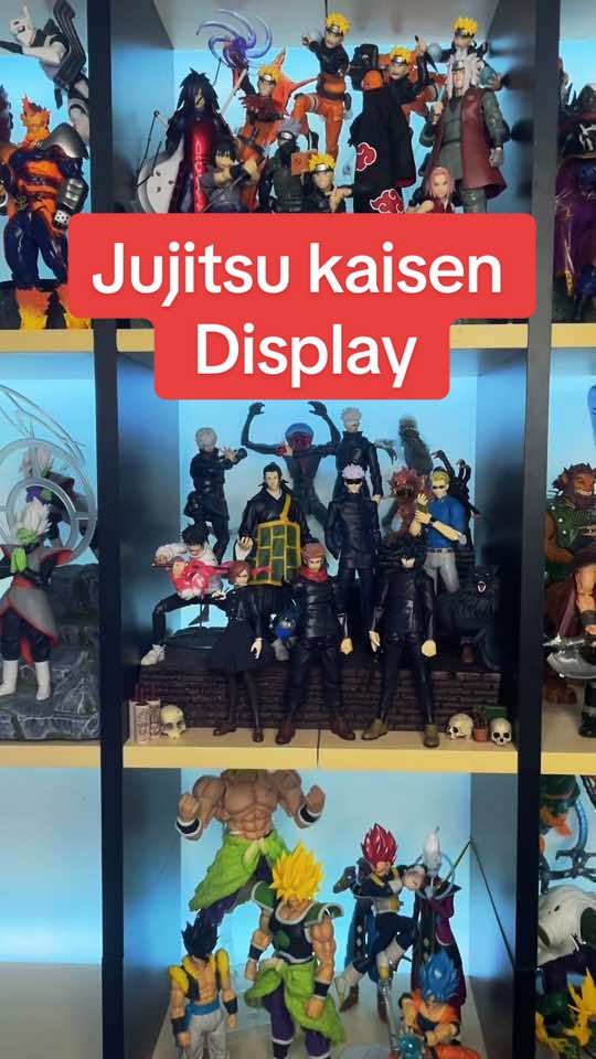@Posing_action_figures