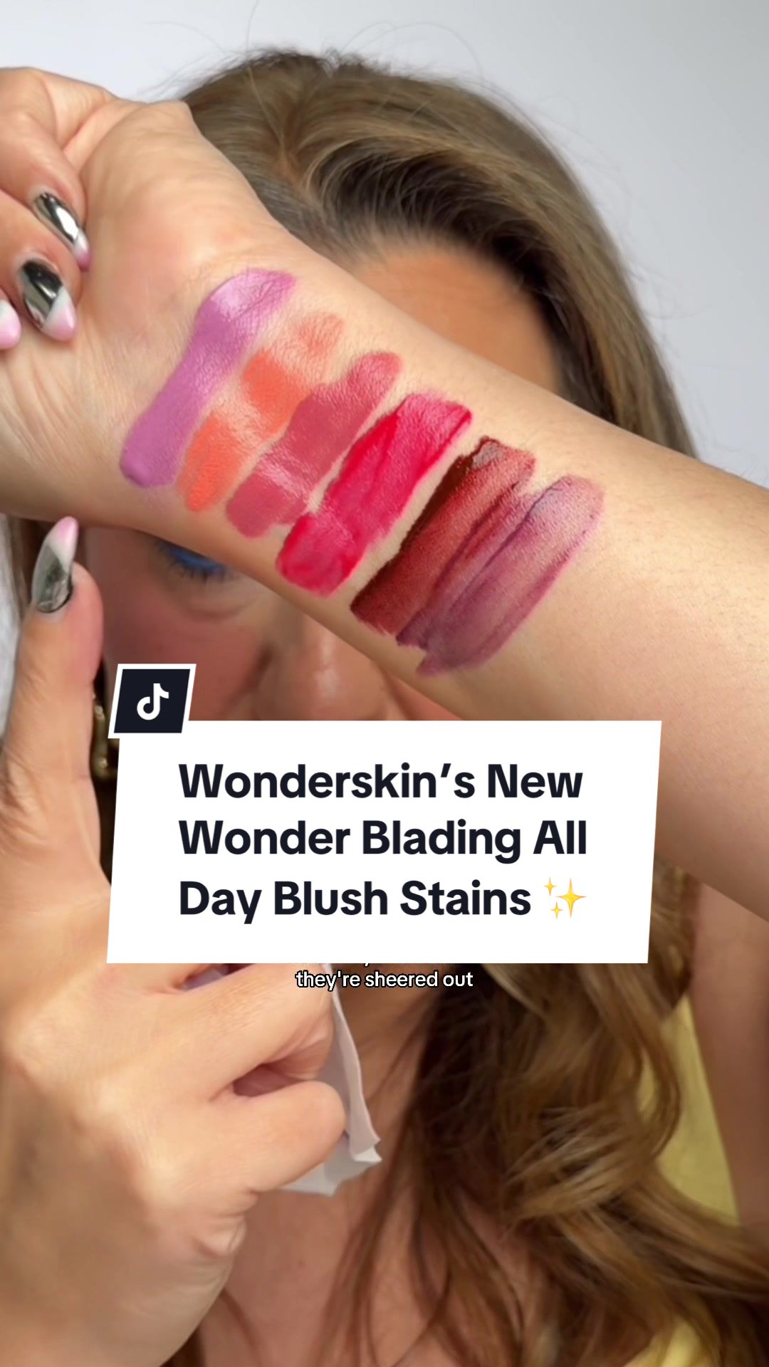 @The Lipstick Lesbians