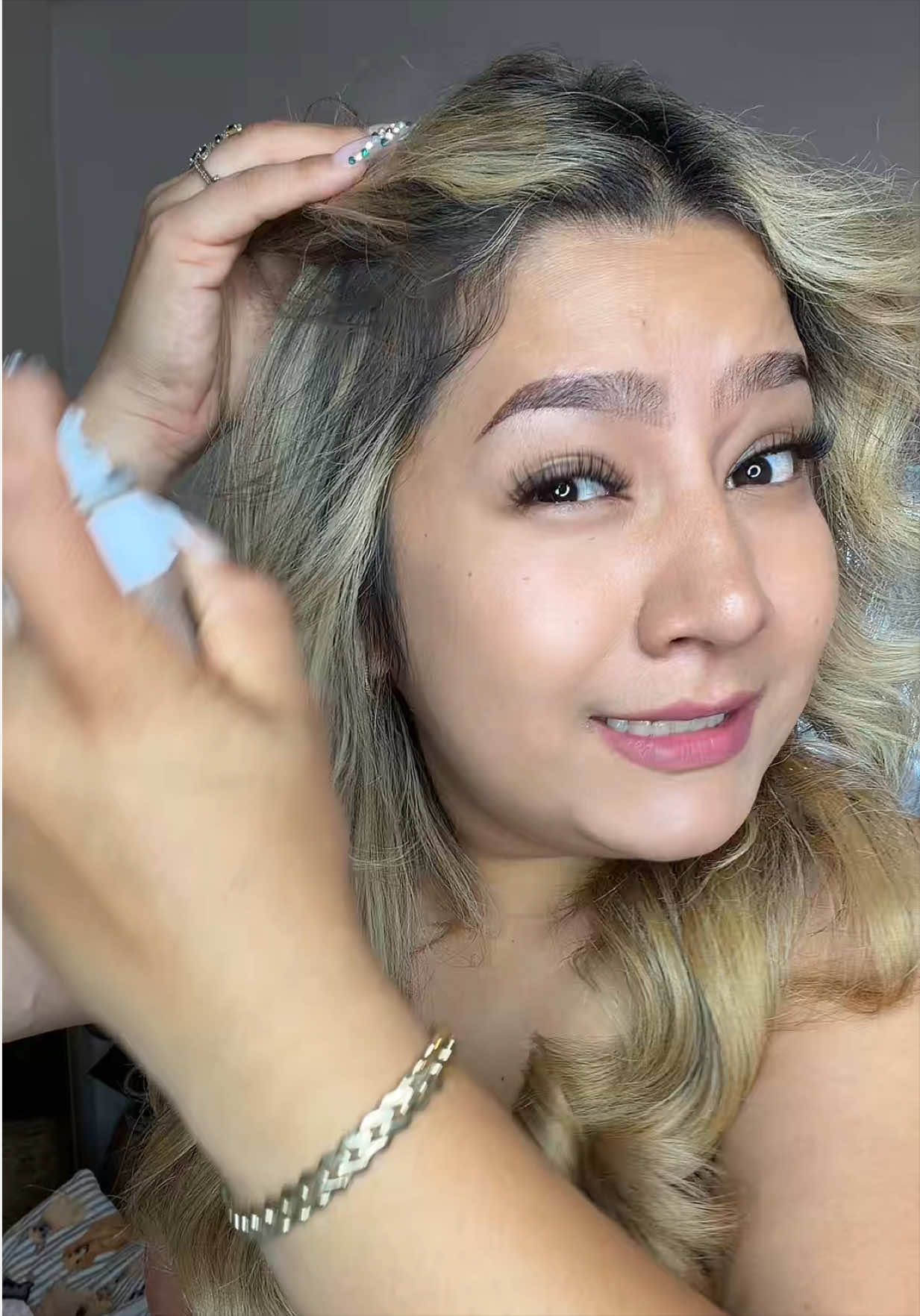 @lupithazzepeda