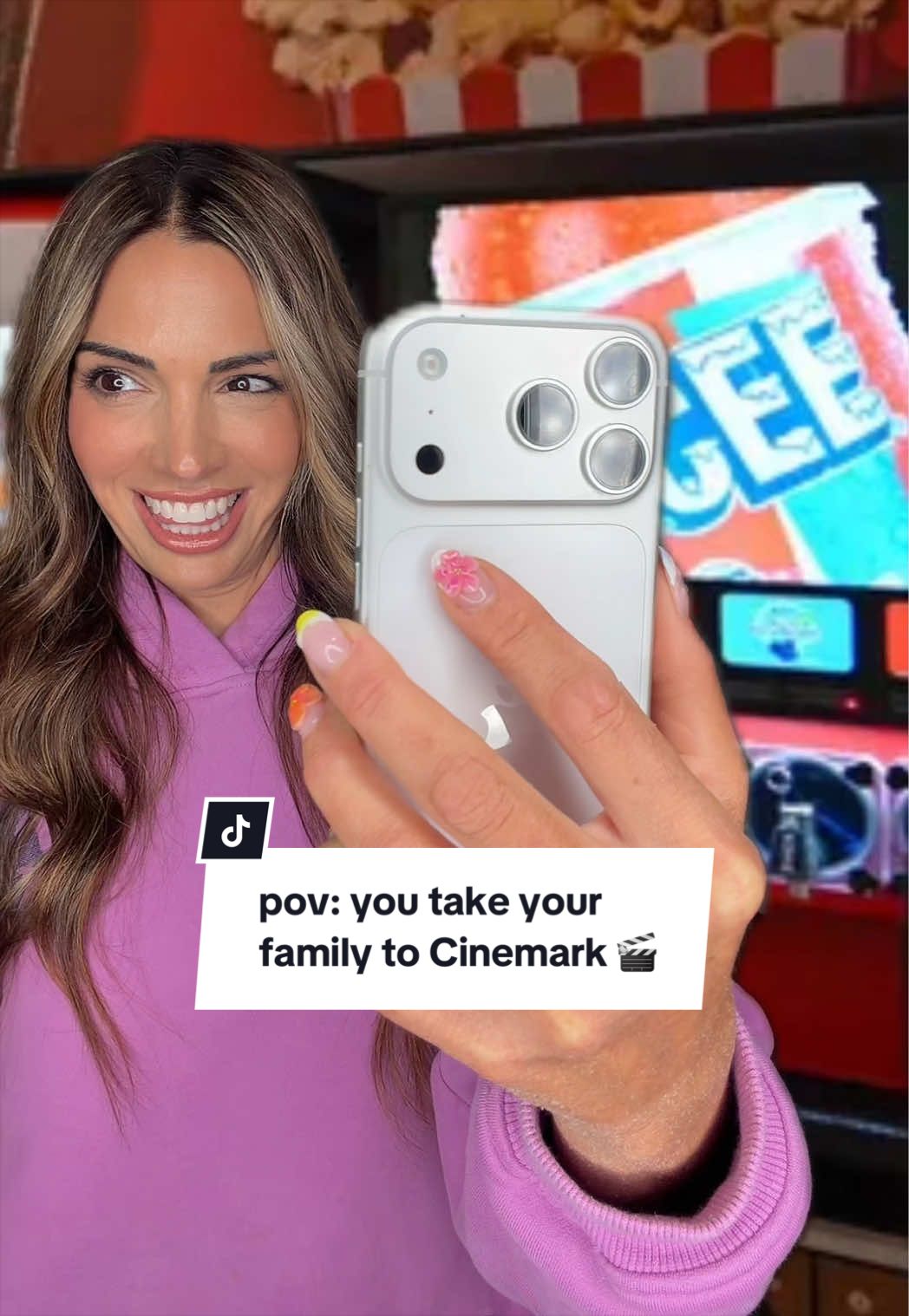 @Laura | Mom Comedy