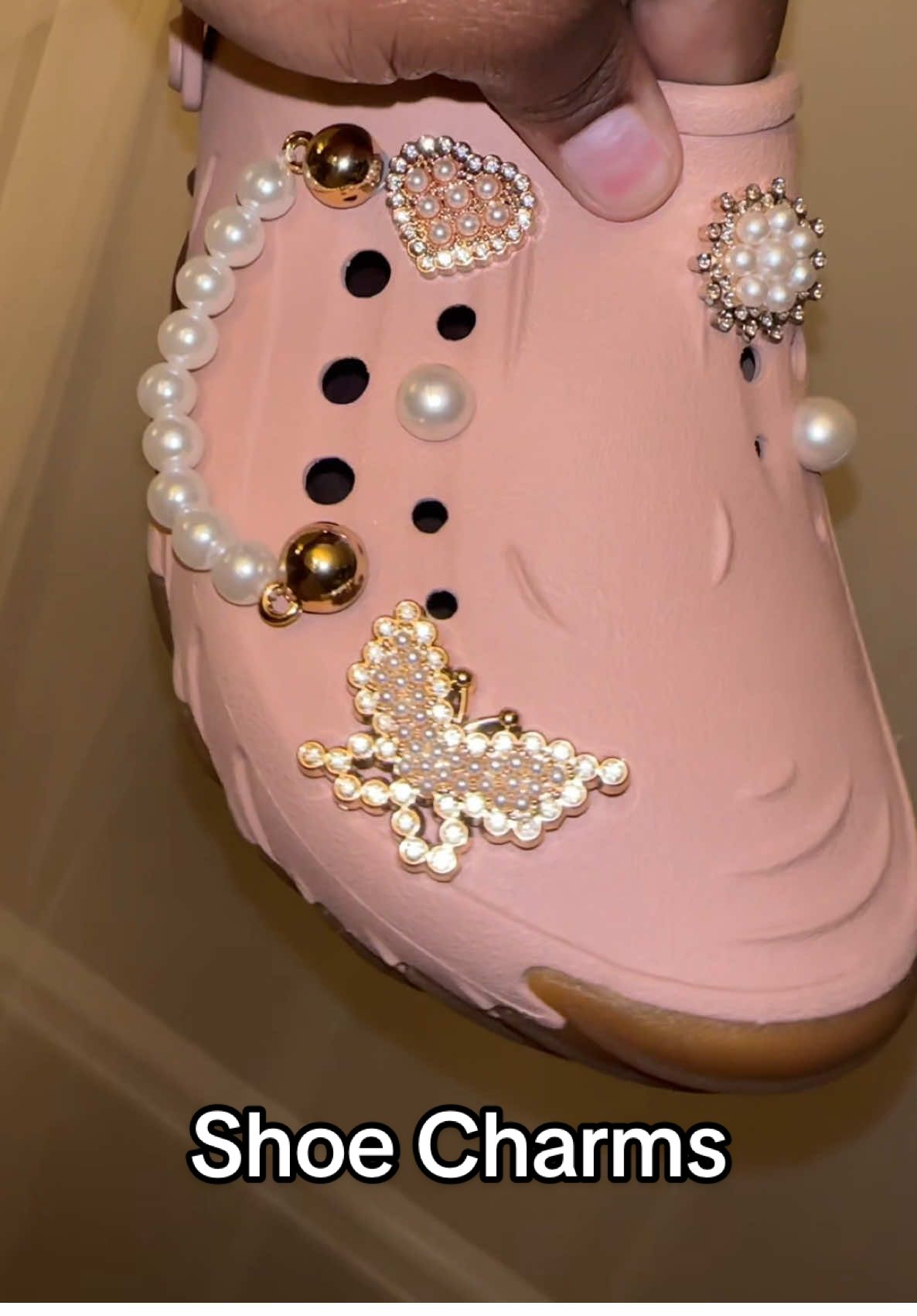 @Nikki &bull; Plus Size Fashion