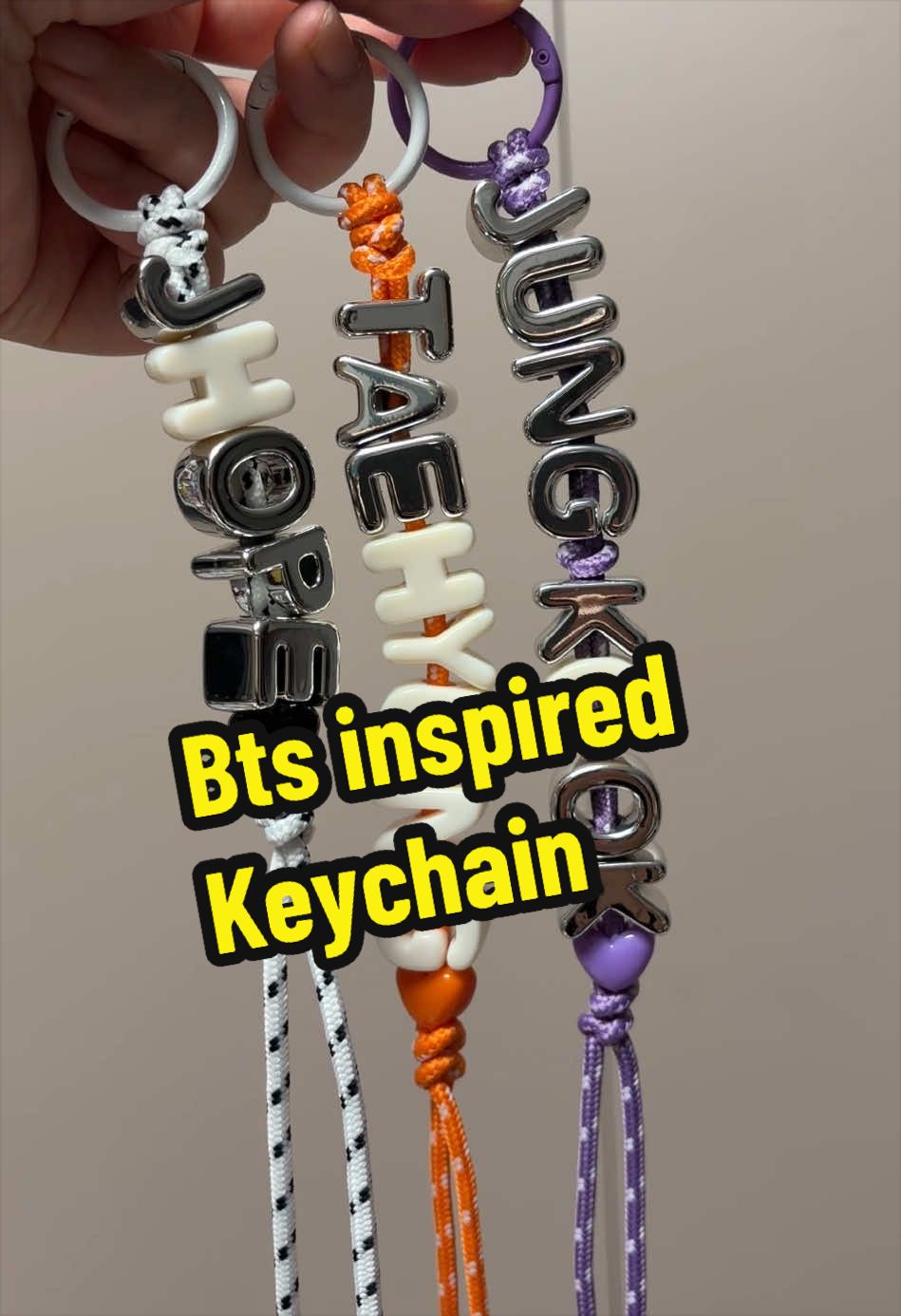 @MiVivi K-pop Merch