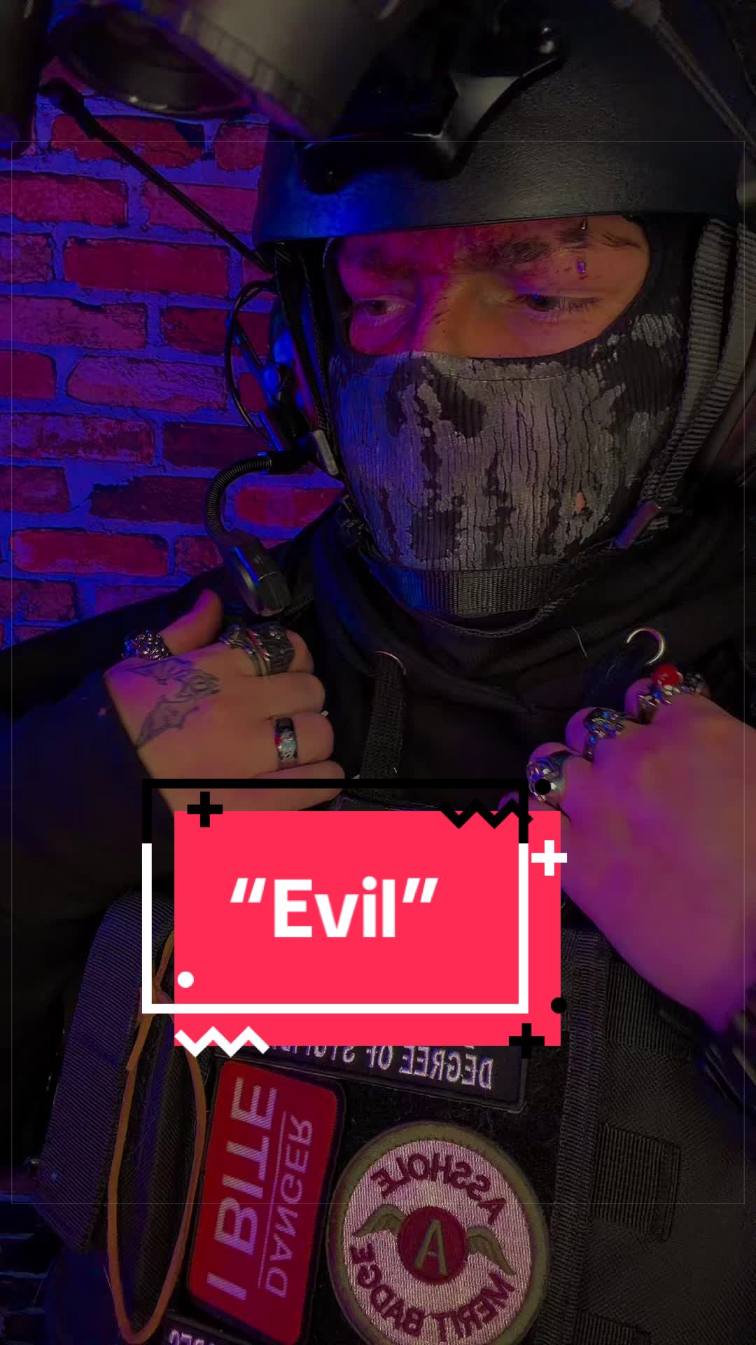 @โ๐๐๐๐ค๐๐๐:๐น๐๐ฅ๐ฅ๐ช