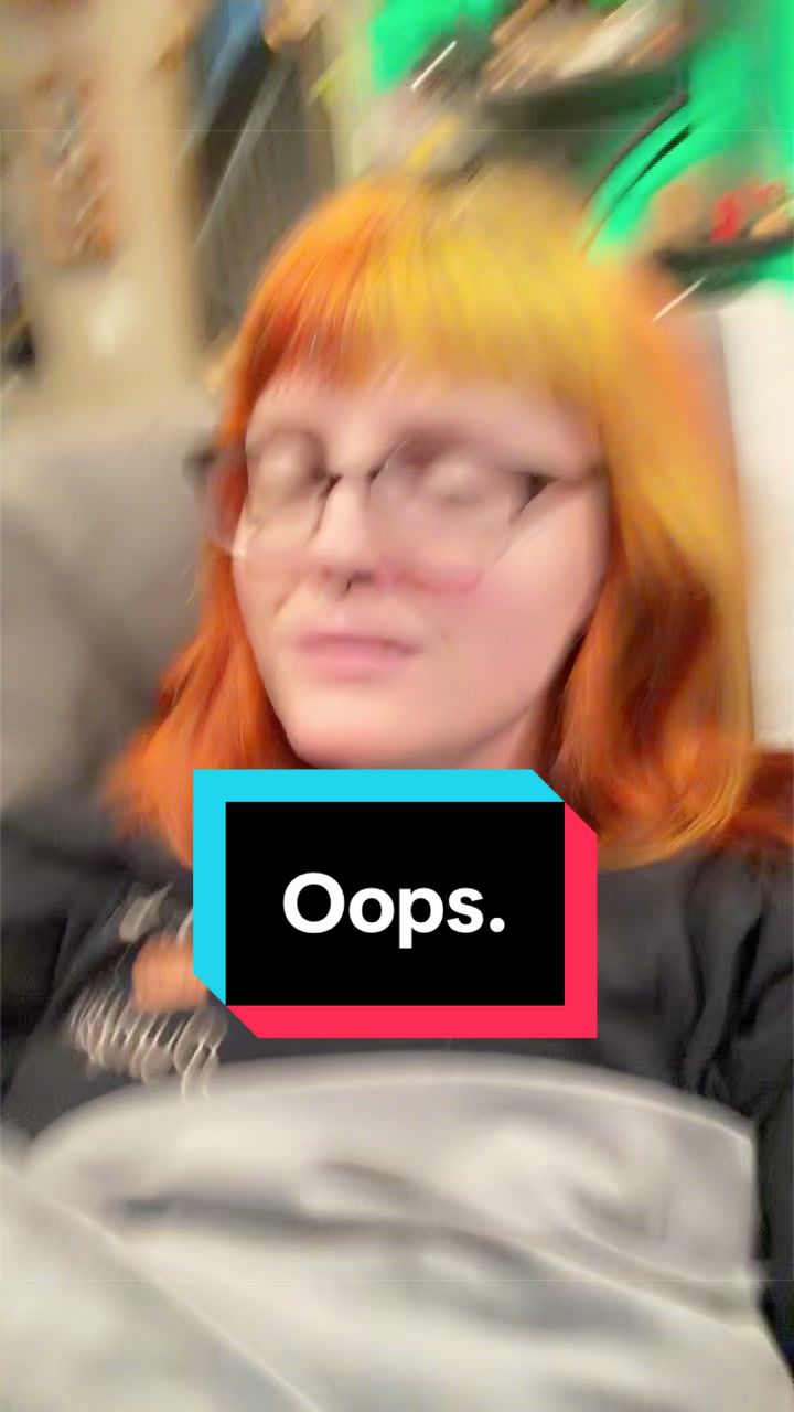 @TheButtonLady