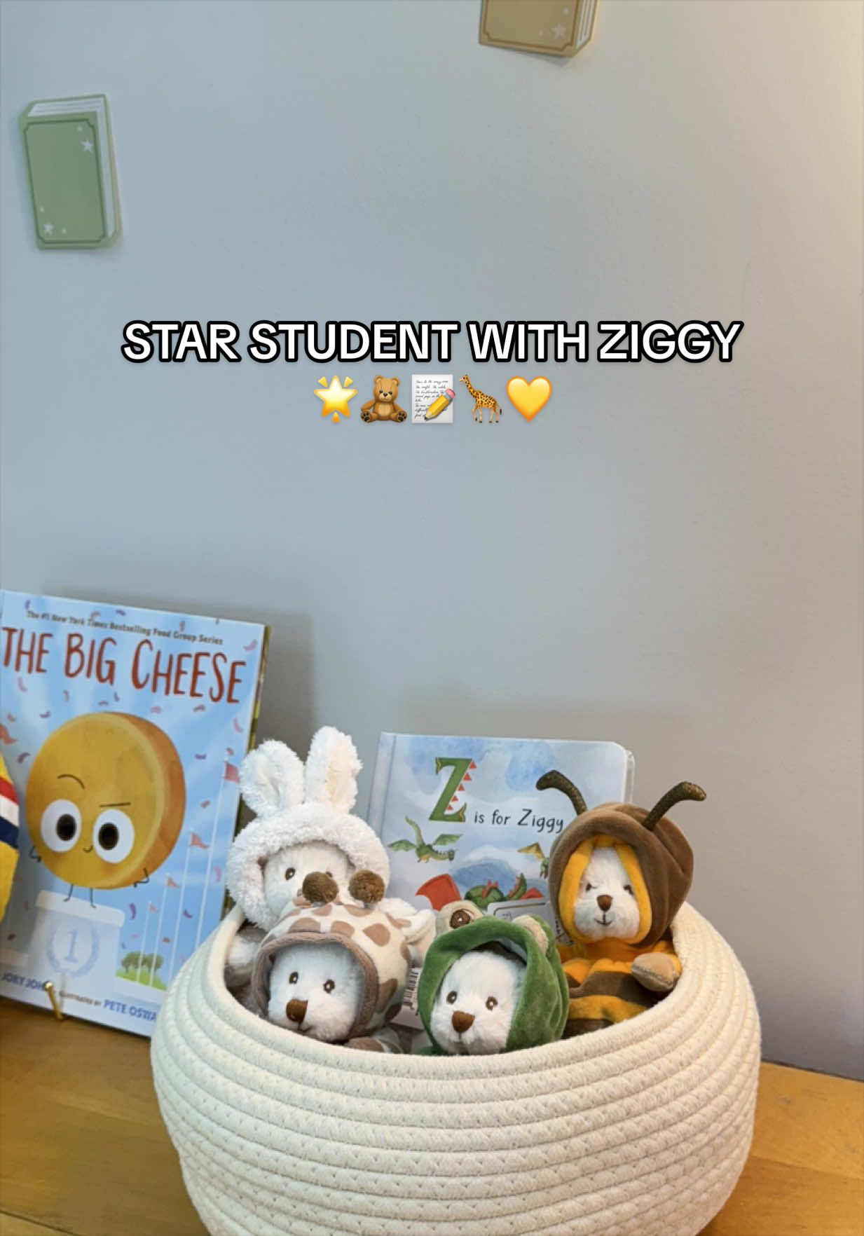 @MISS A 🍎⭐️✏️