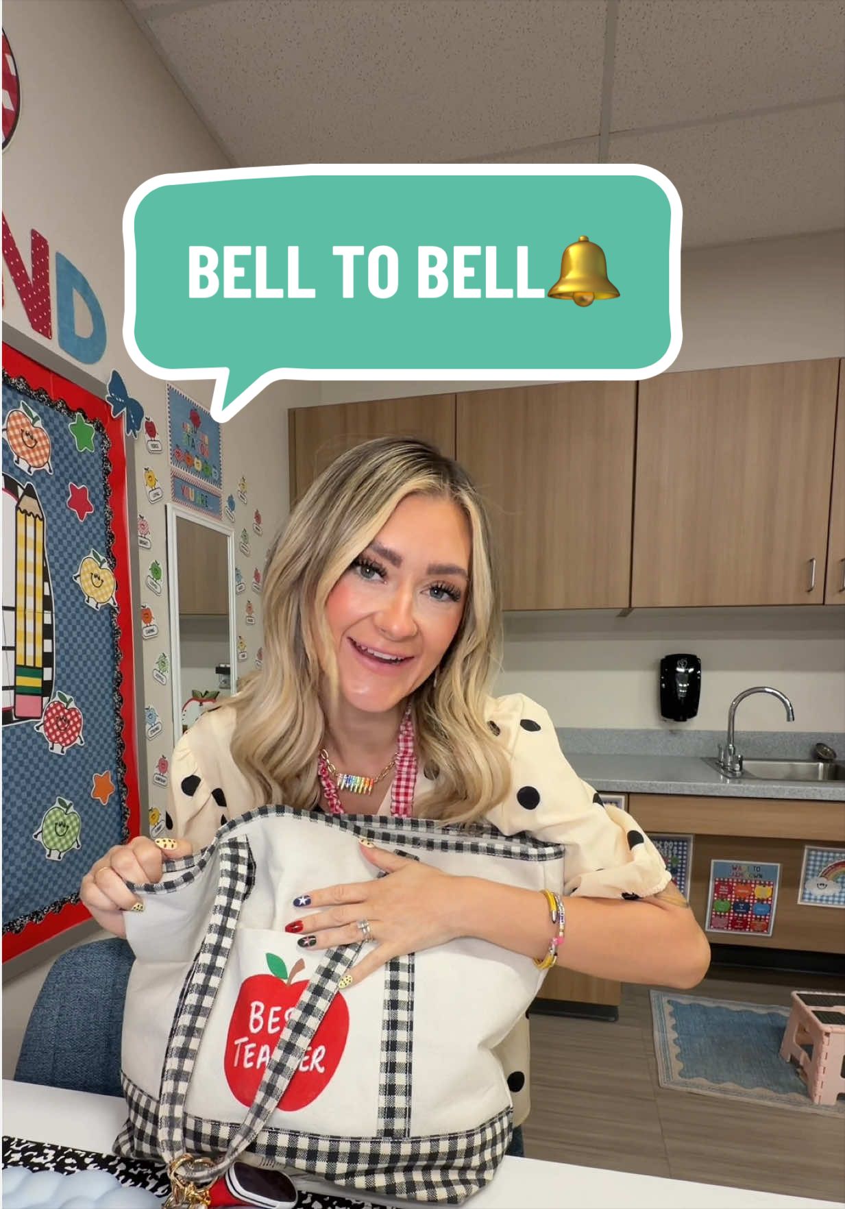 @Hales | boy mom | Teacher