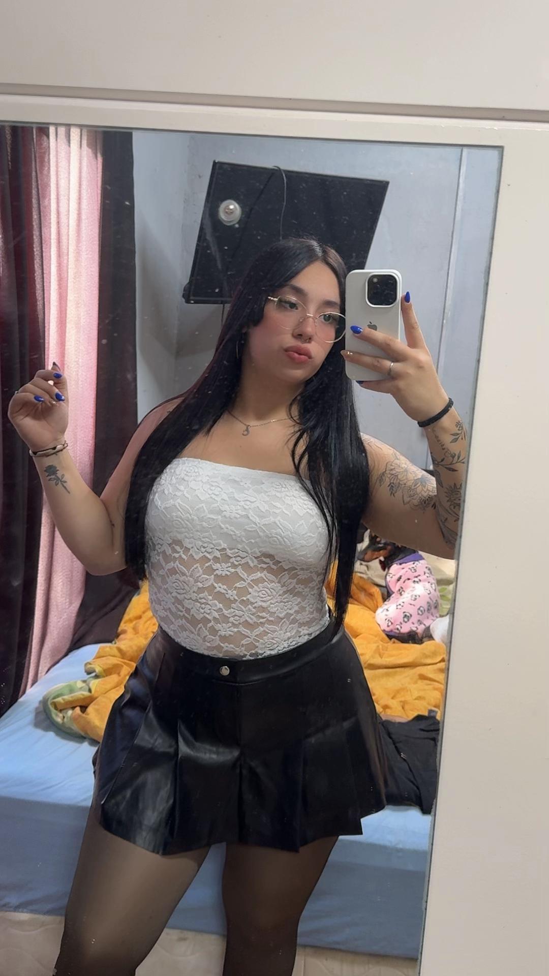@CaroAyoo