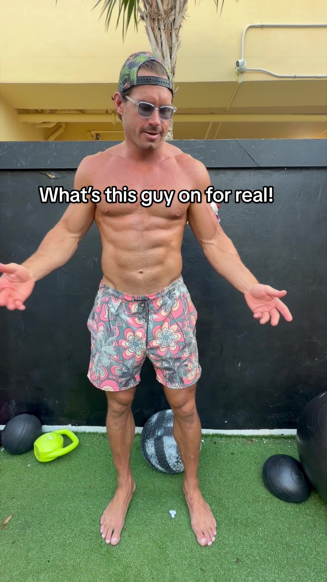 @mikerholland_