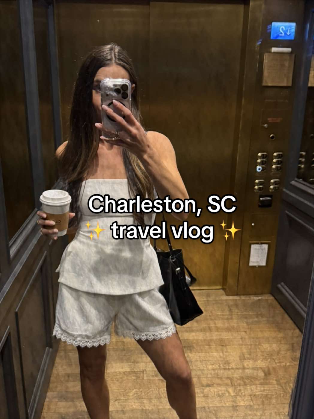 @Lauren | Chic Travel + SF