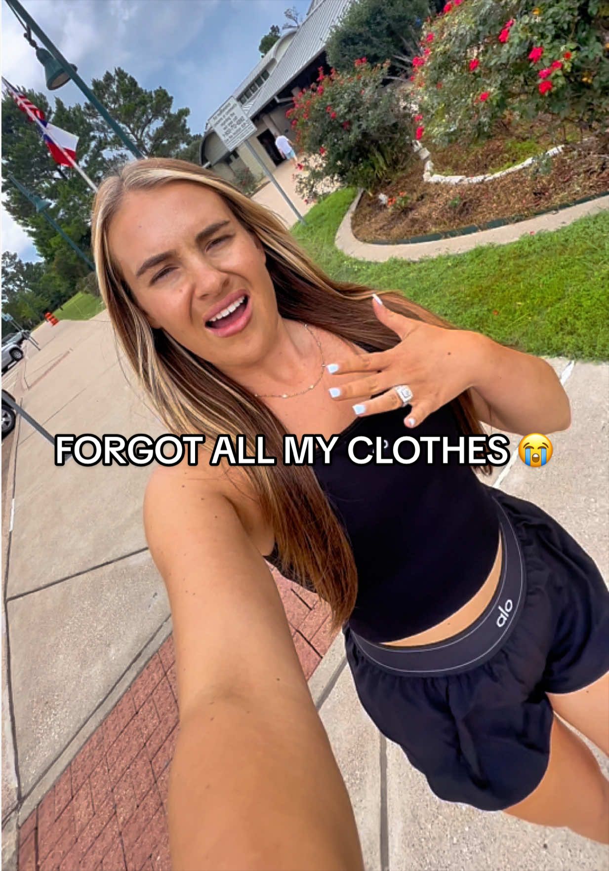 @Kirsteebrooke ✨SAHM✨