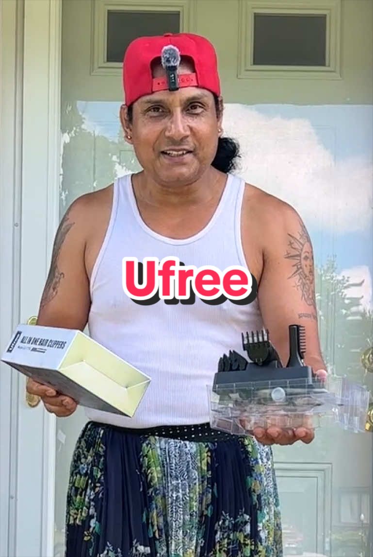 @पारदर्शी खरेल