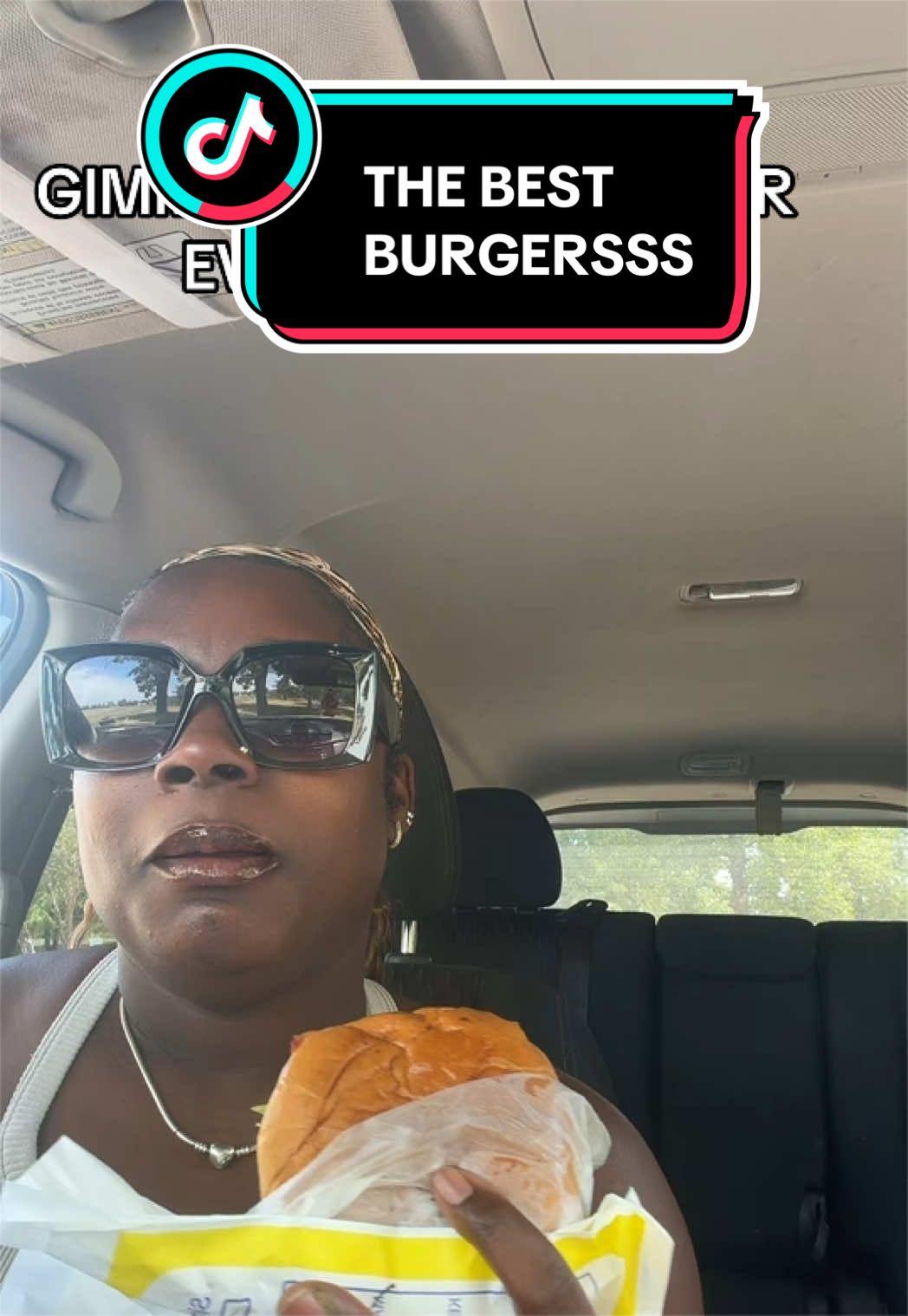 @MsTee_