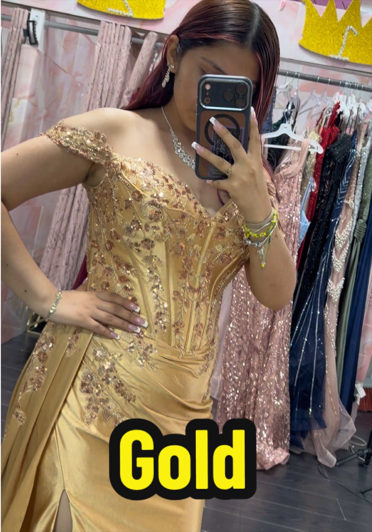 @Elegant Fashion DTLA