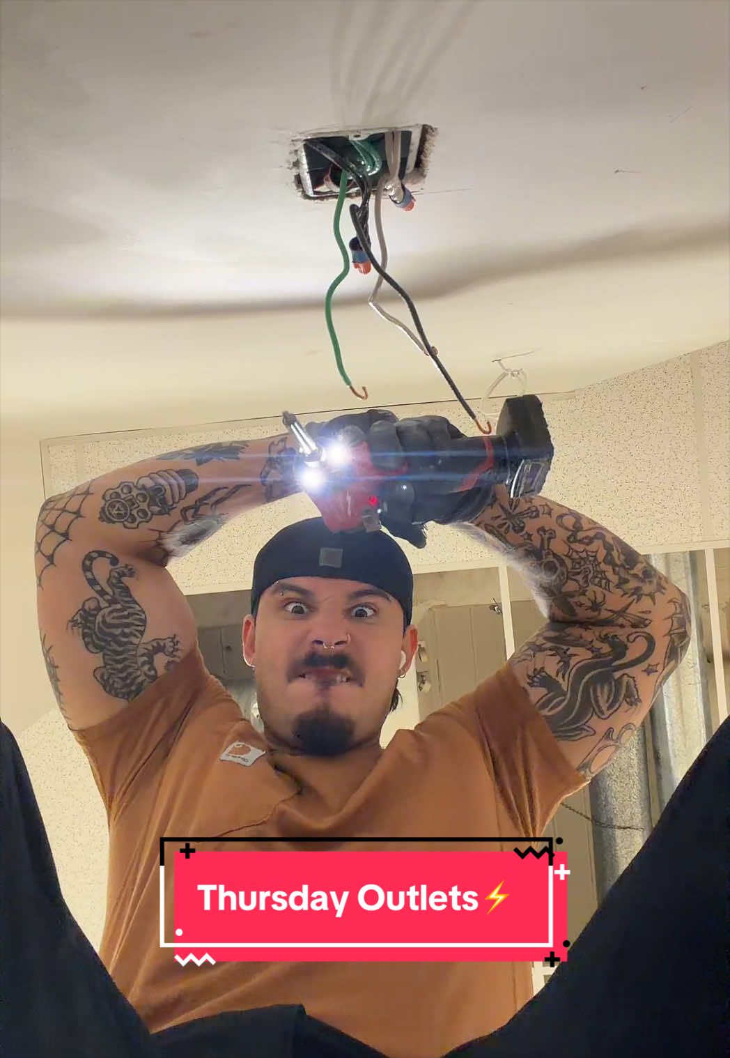 @PedroTheElectrician