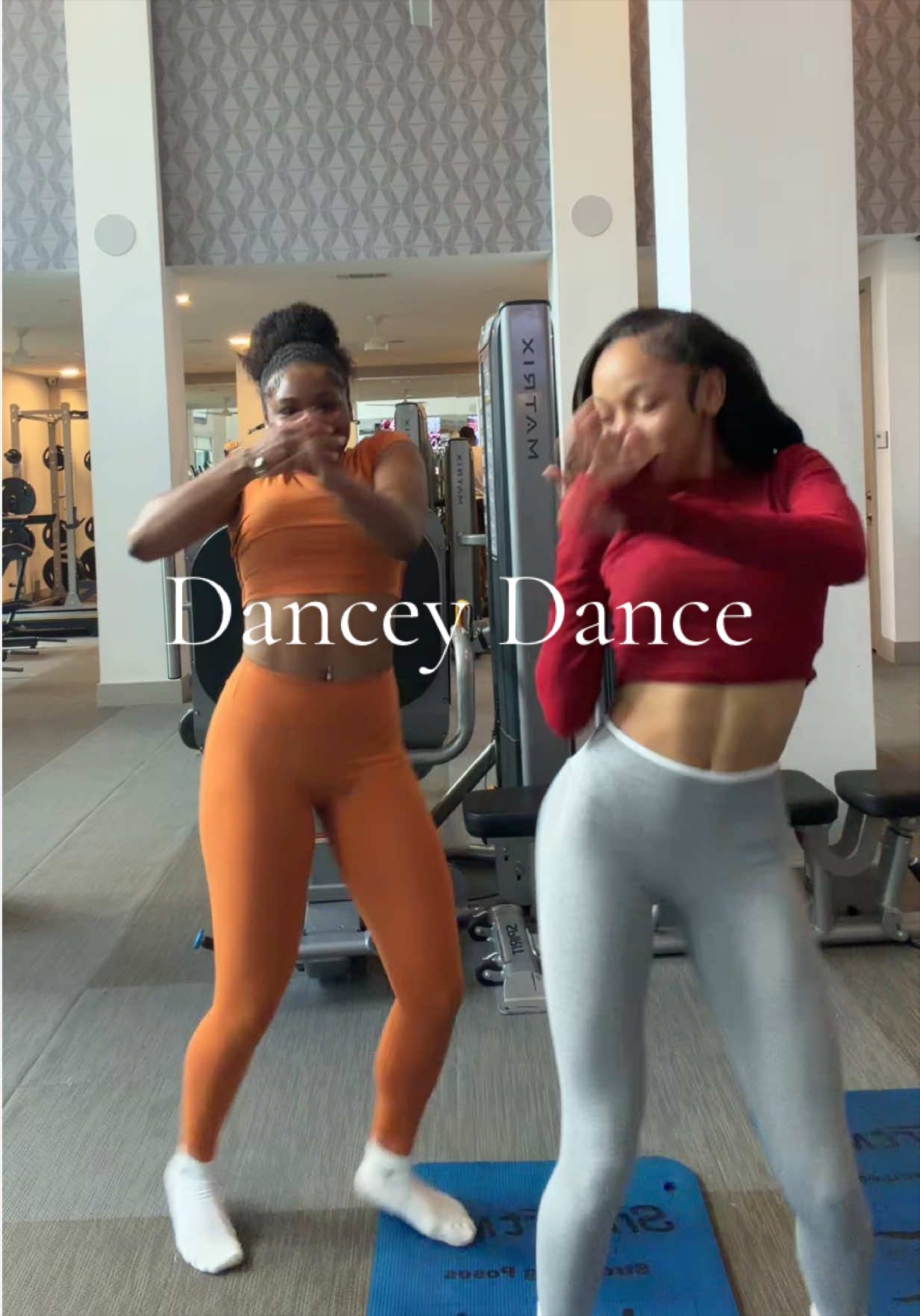 @jalyngolette
