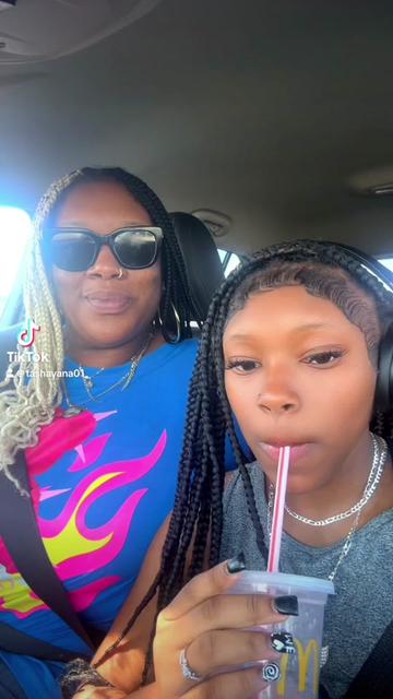 @TashaYana01❌