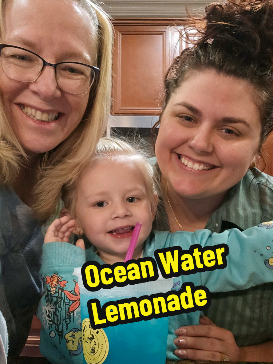 @Sunny Sips Lemonade