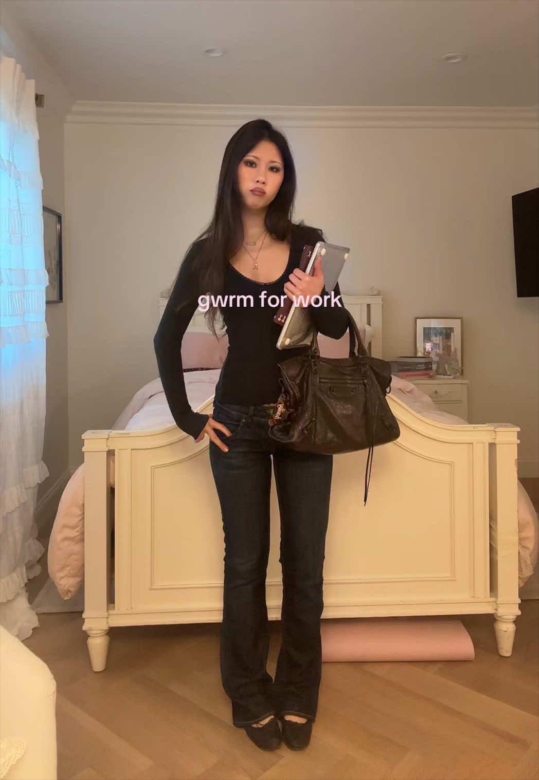 @𝒽𝒶𝒾𝓁𝑒𝓎