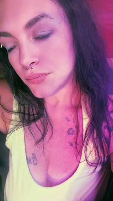 @✨ Jenn•Live.Free.Or ☠️