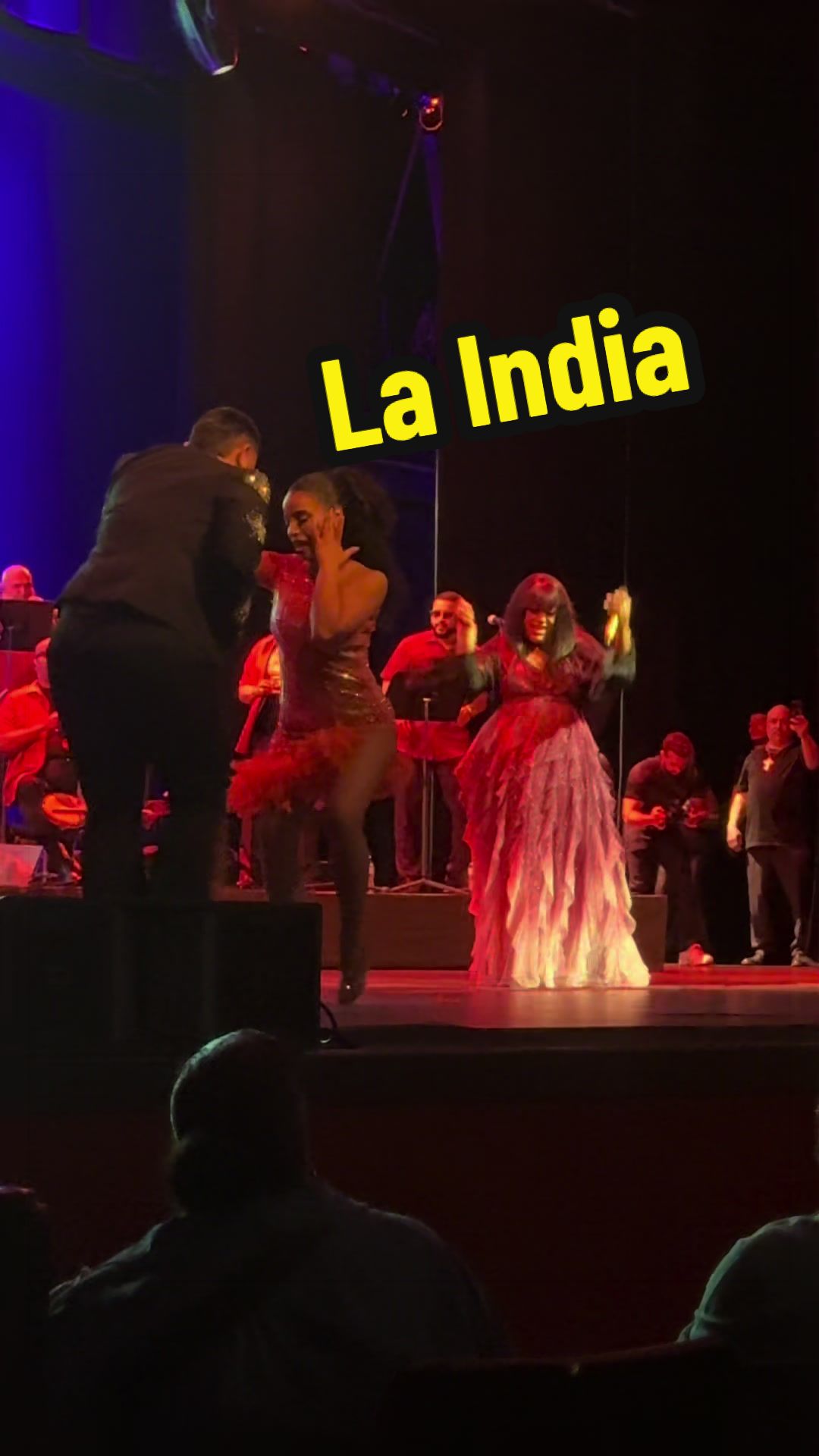 @Luna