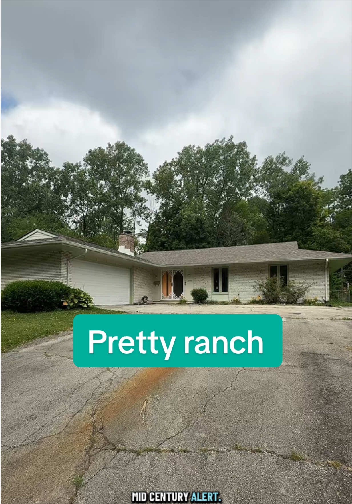 @FindALotToLove. Indy Realtor