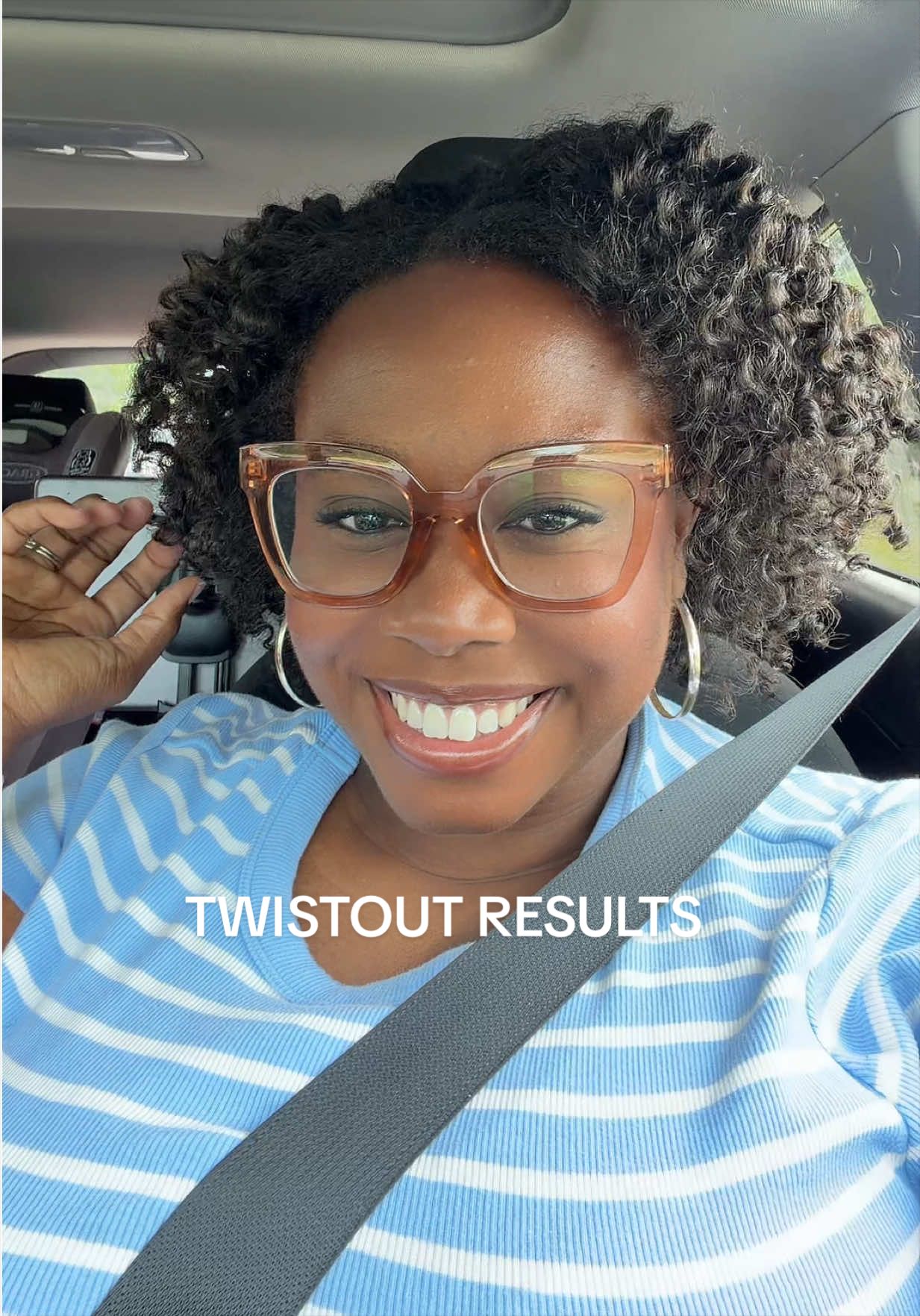 @Stevie | Mom Life & Beauty