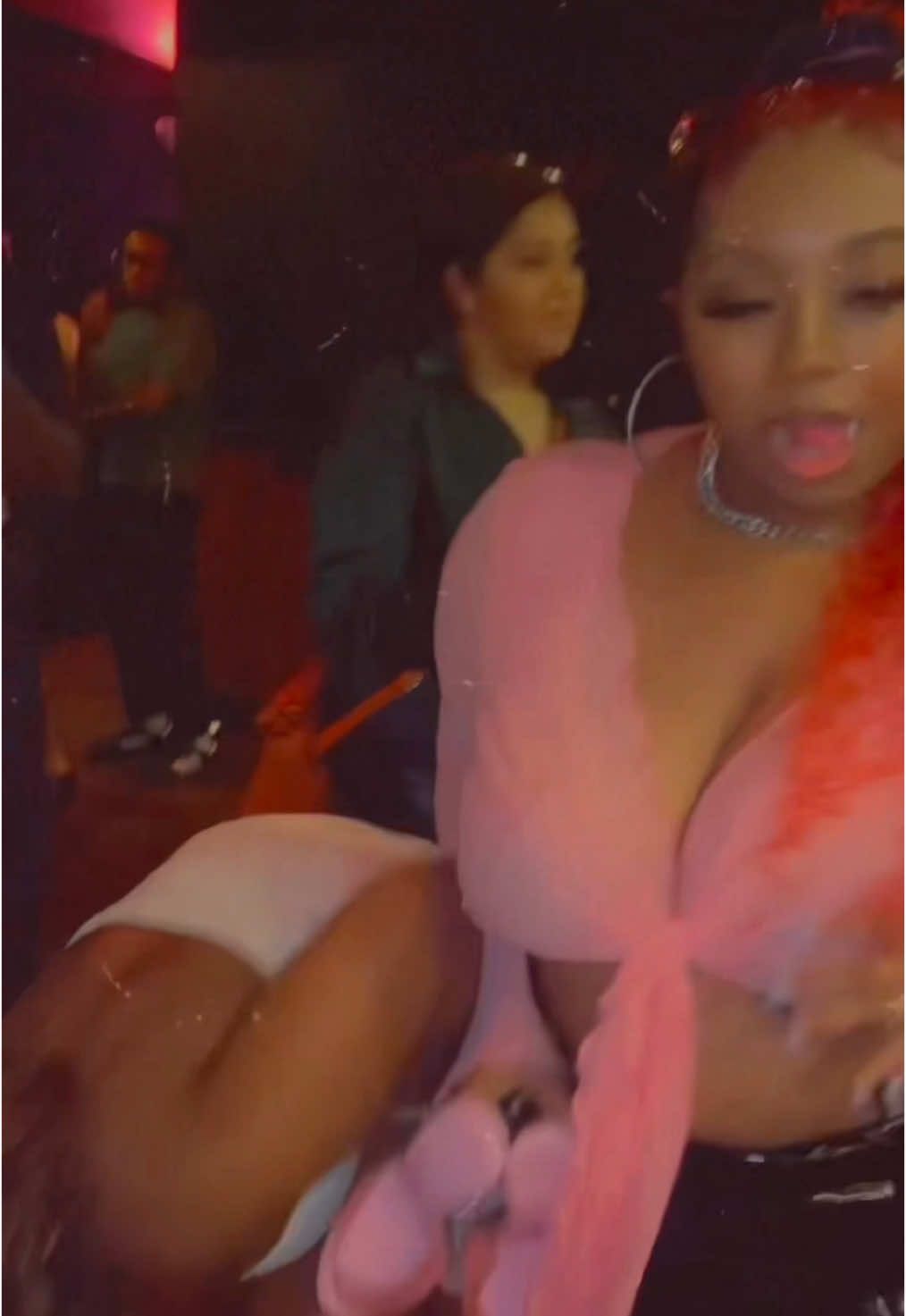 @isthat_zariaa